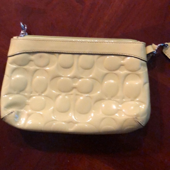 Coach clutch - Picture 2 of 4